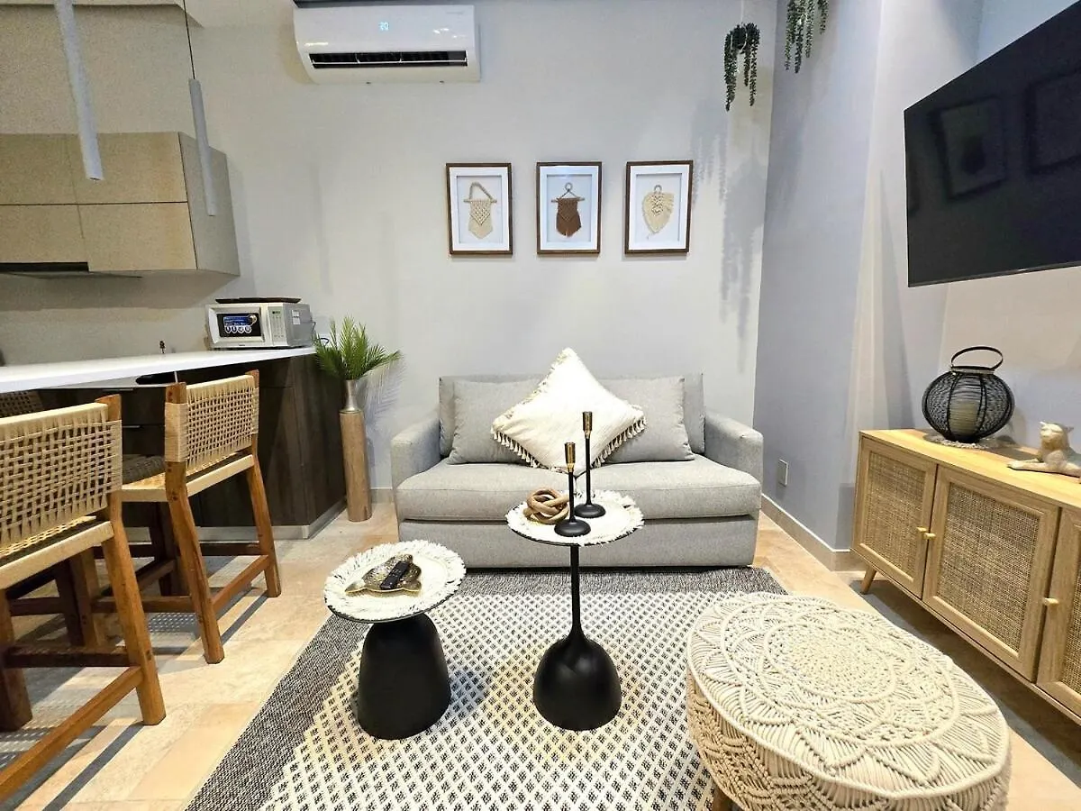 Tulum 1 Bd - 5 Min Walk To Beach Apartmán